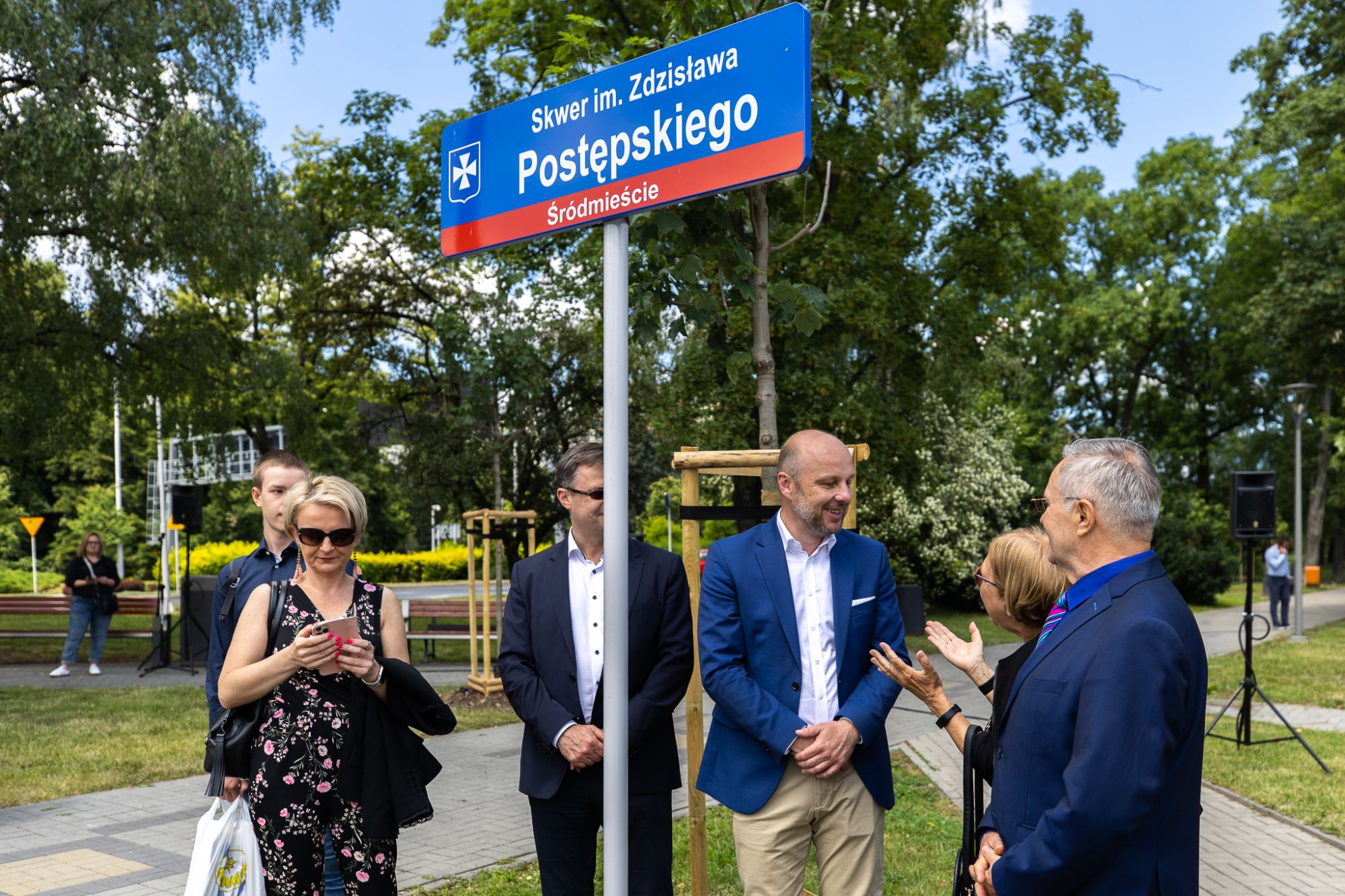 Zdjęcie wydarzenia Skwer w centrum Rzeszowa dostał imię Zdzisława Postępskiego. fot. Grzegorz Bukała UM Rzeszowa