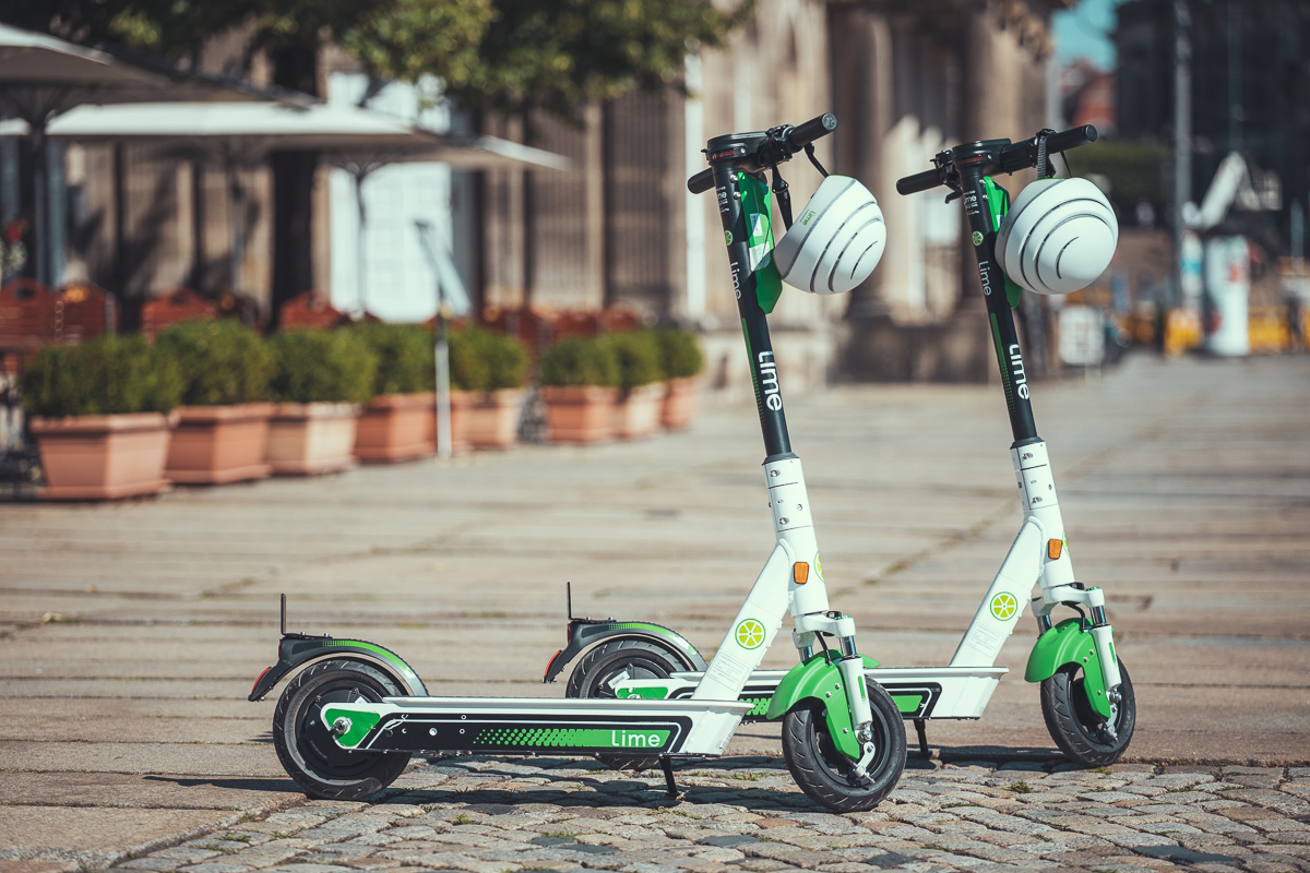 Fot. Hulajnogi elektryczne