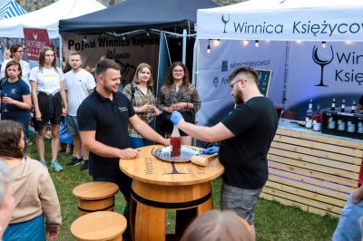 zdjęcie z poprzedniej edycji Festiwalu wina i sera Carpathian Wine Fest 2023