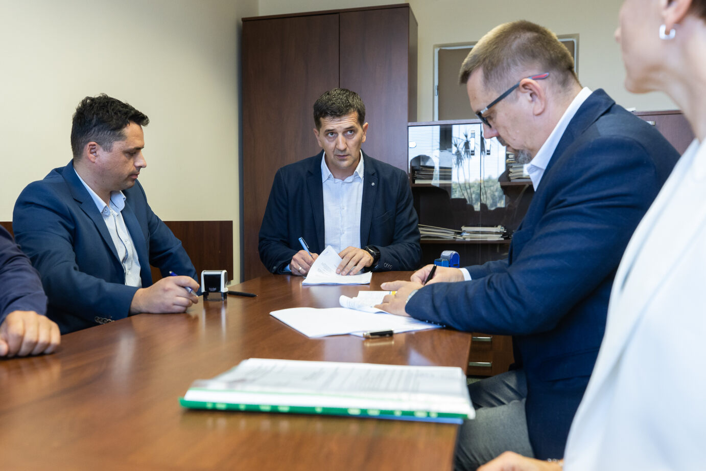 podpisanie umowy z konsorcjum firm - ANTEX II i Wysowa Mosty, fot.Grzegorz Bukała,Urząd Miasta Rzeszowa
