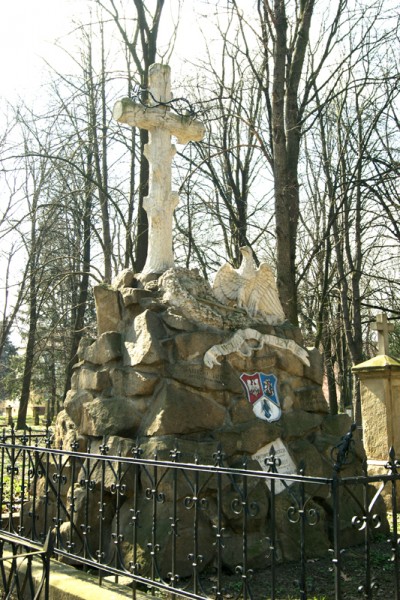 Pomnik ku czci poległych za Ojczyznę Powstańc&oacute;w Styczniowych na Starym Cmentarzu