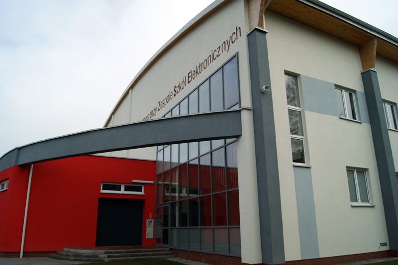 Zdjecie do artykułu Wybudowano nową halę sportową przy Zespole Szkół Elektronicznych