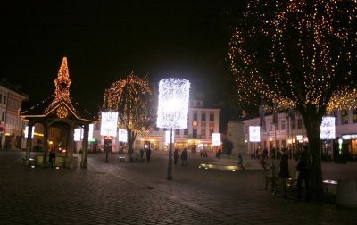 Oświetlenie świąteczne rzeszowskiego Rynku