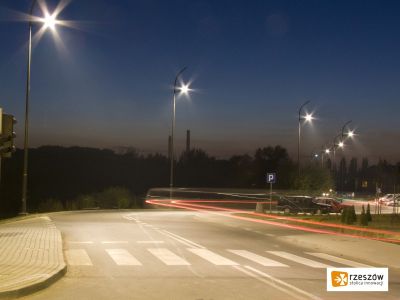 Oświetlenie ulicy Grabskiego. Fot. Bogdan Szczupaj