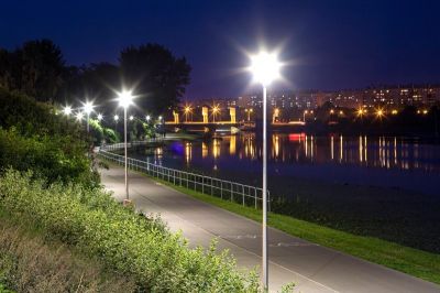 Promenada nad Wisłokiem od mostu Karpackiego w kierunku Lisiej Góry