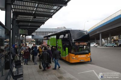 Dworzec podmiejski przy ul. Towarnickiego