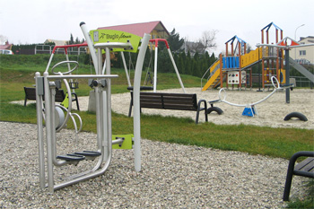 Budowa placu zabaw przy ul. Budziwojskiej oraz siłowni na wolnym powietrzu wraz z edukacyjną scieżką rowerową