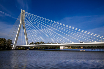 Budowa drogi od ul. Załęskiej do ul. Lubelskiej wraz z budową mostu im. T. Mazowieckiego 