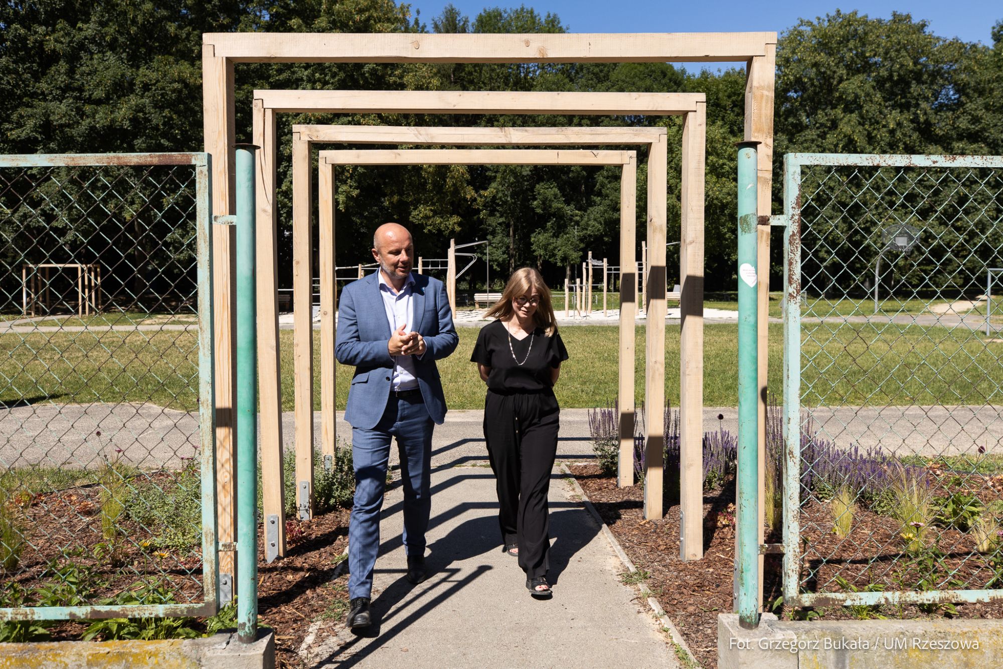 zdjęcie z nowego placu zabaw w rzeszowskim Parku Sybirak&oacute;w, fot. Grzegorz Bukała, Urząd Miasta Rzeszowa