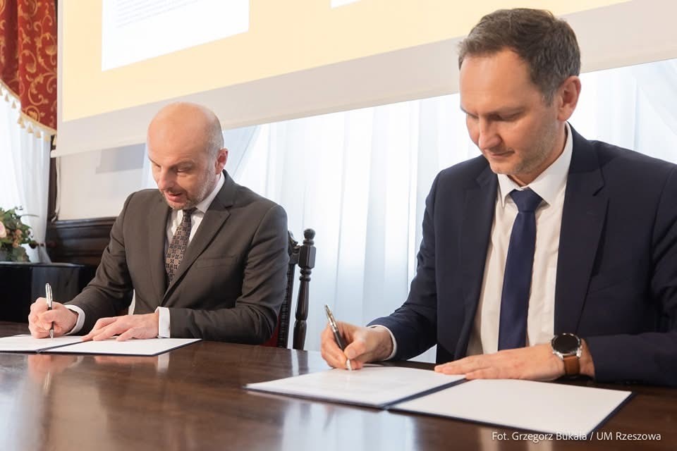 zdjęcie z konferencji prasowej, fot. Grzegorz Bukała, Urząd Miasta Rzeszowa