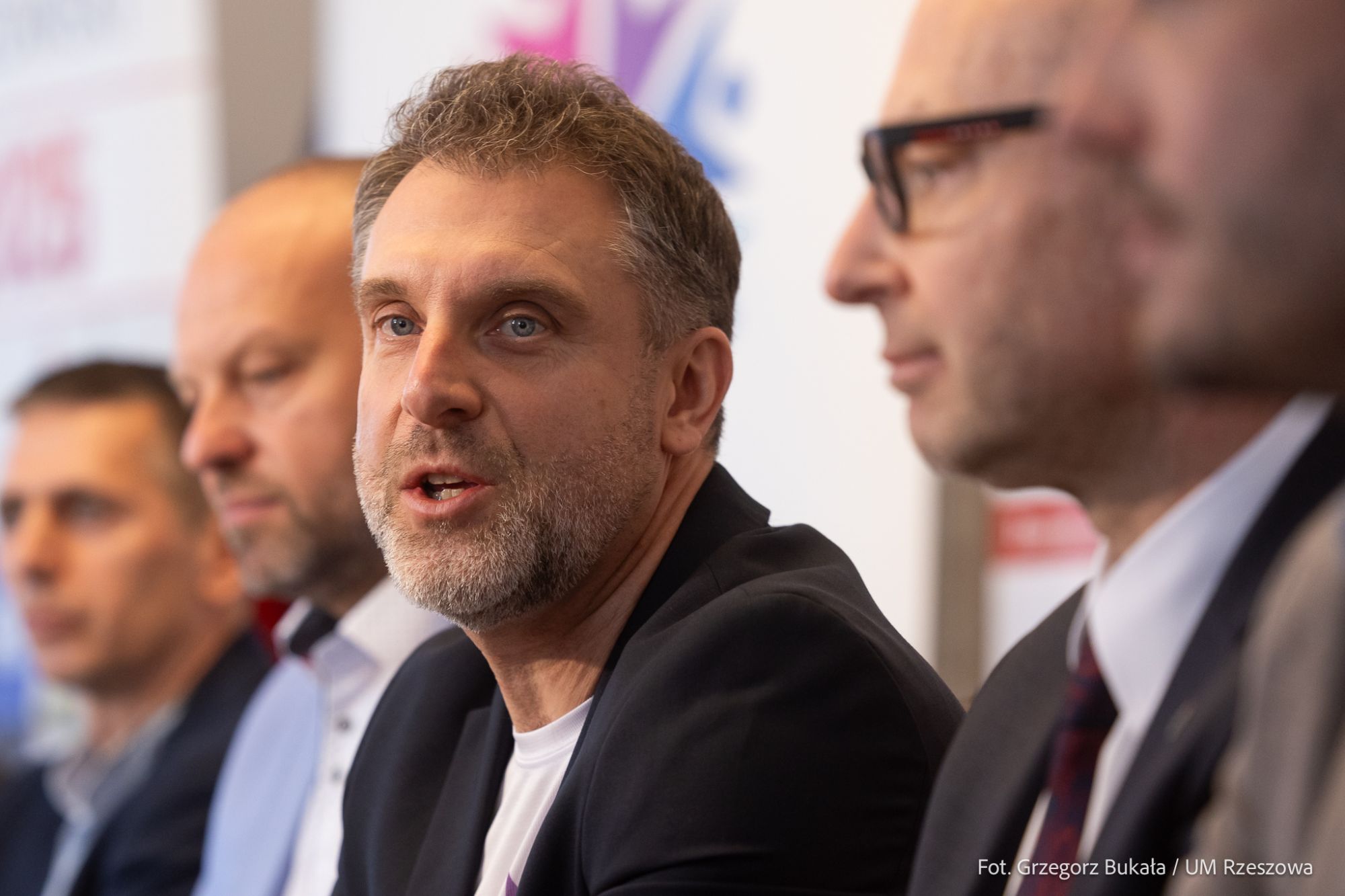 zdjęcie z konferencji prasowej dotyczącej 18. PKO P&oacute;łmaratonu Rzeszowskiego, fot. Grzegorz Bukała, Urząd Miasta Rzeszowa