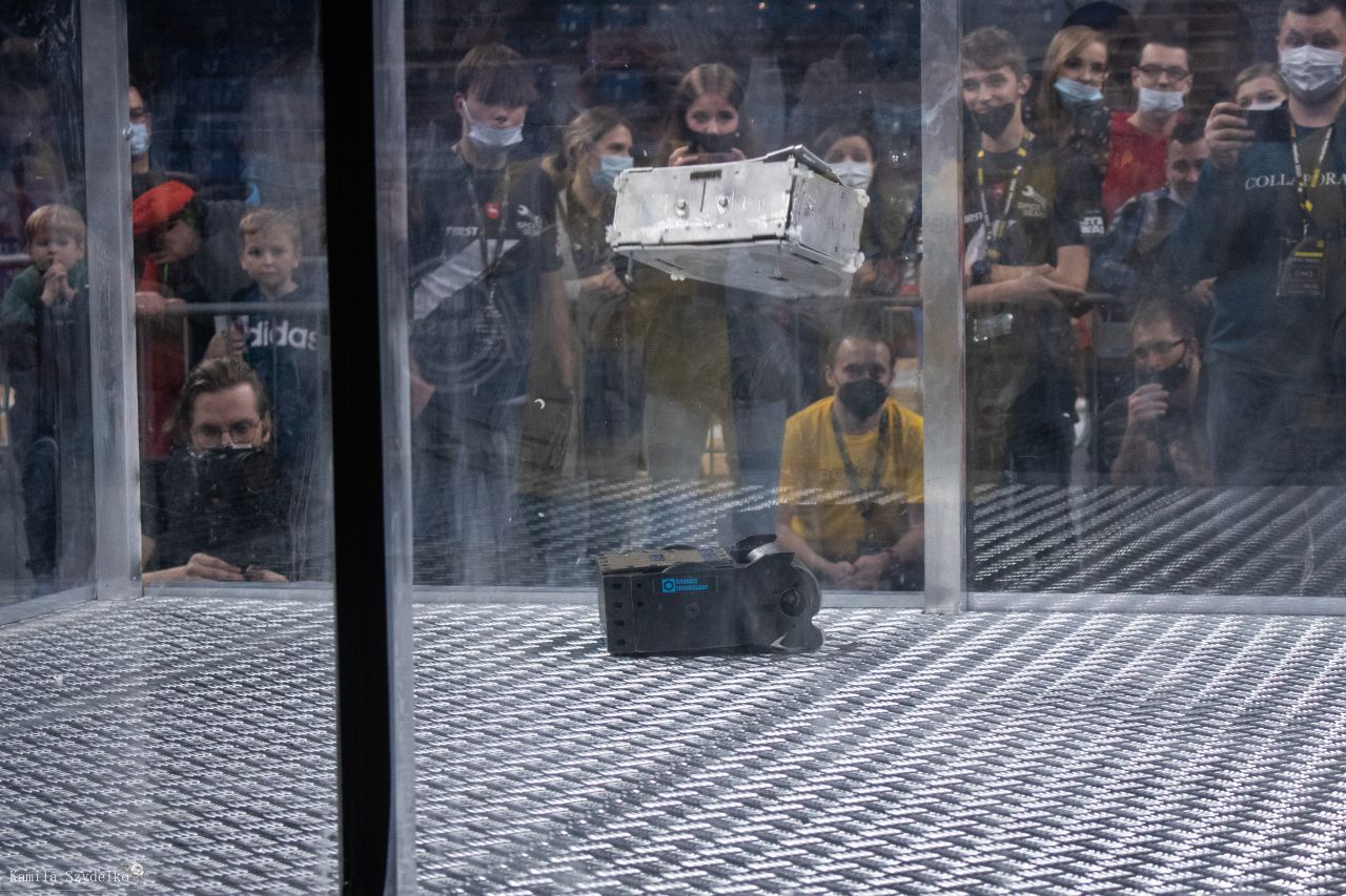 XChallenge - największe zawody robot&oacute;w w Polsce  |K. Szydelko
