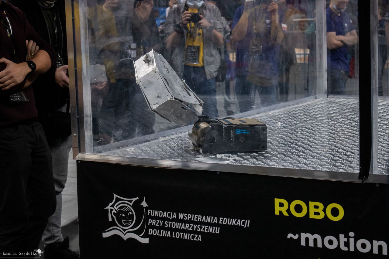 XChallenge - największe zawody robot&oacute;w w Polsce | K. Szydelko