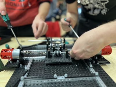 RoboLAB | wyjątkowe warsztaty robotyczne kt&oacute;re pozwalają zostać konstruktorem