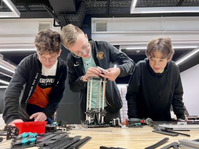 RoboLAB | wyjątkowe warsztaty robotyczne kt&oacute;re pozwalają zostać konstruktorem