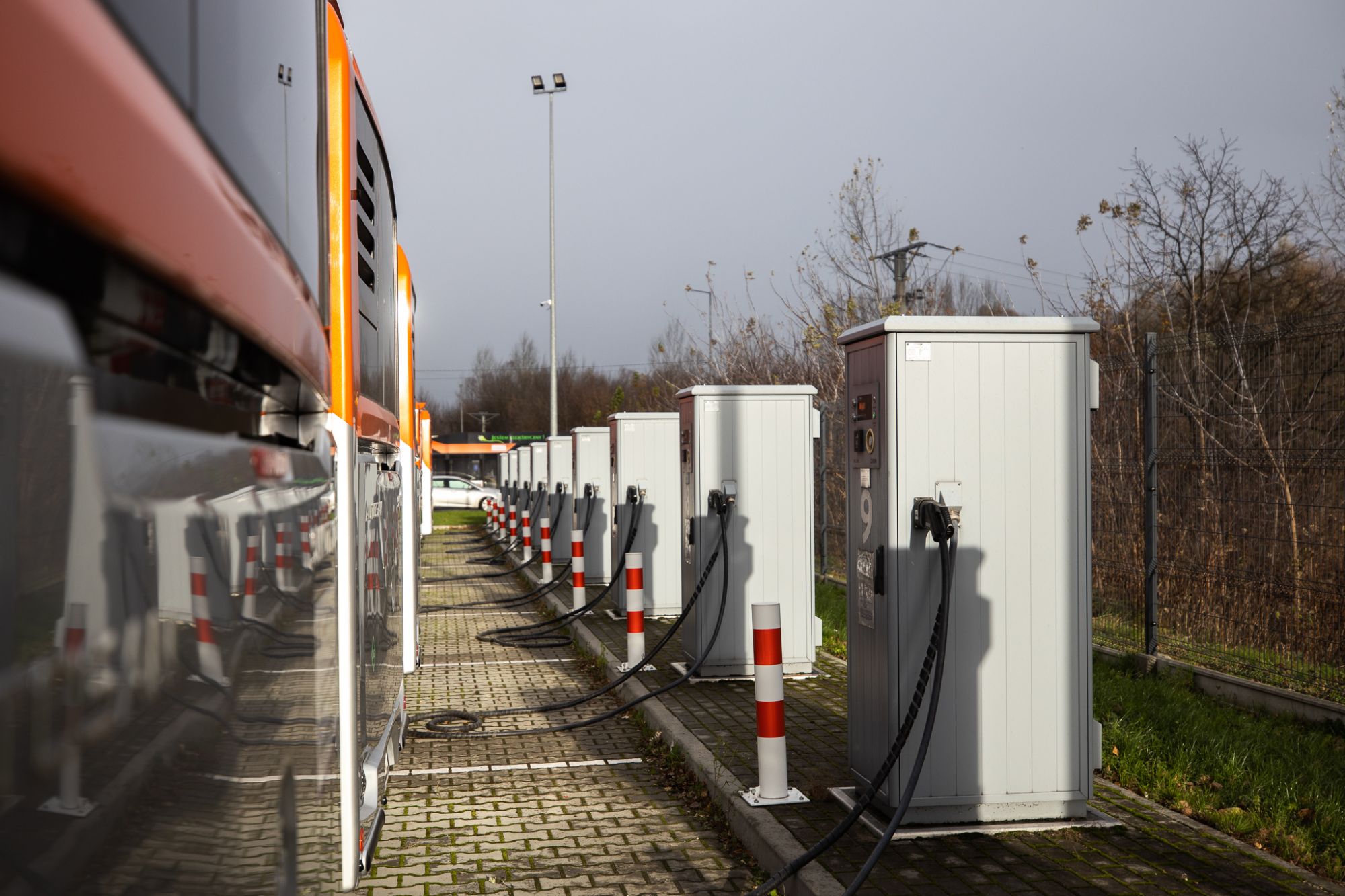 Ładowarki autobus&oacute;w, fot. Grzegorz Bukała / Urząd Miasta Rzeszowa