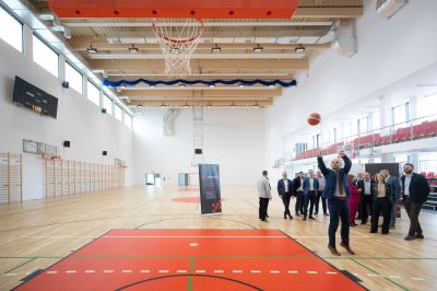Hala sportowa przy VI Liceum Og&oacute;lnokształcącym w Rzeszowie, fot. Grzegorz Bukała / Urząd Miasta Rzeszowa