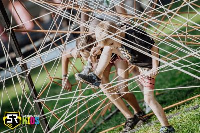 Survival Race Kids-pajaczek