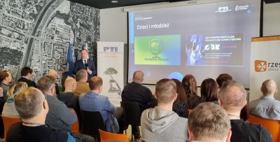 Warsztaty "Cyfryzacja Instytucji Publicznych - Wyzwania i możliwości", Urban Lab Rzesz&oacute;w