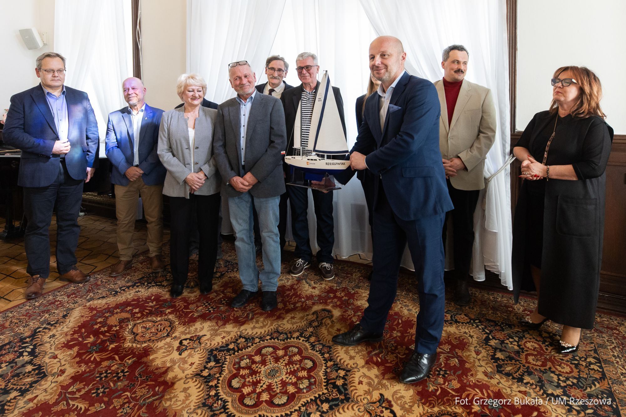 Zdjecie do artykułu Rzeszowiak” w ratuszu. Miasto wesprze remont jachtu